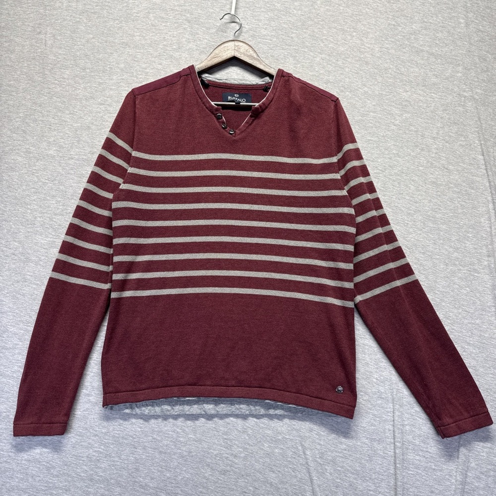 Buffalo David Bitton Sweater Mens Medium Maroon Gray Striped V Neck Tight Knit